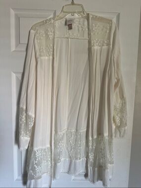 Knox Rose White Floral Lace Boho Cardi